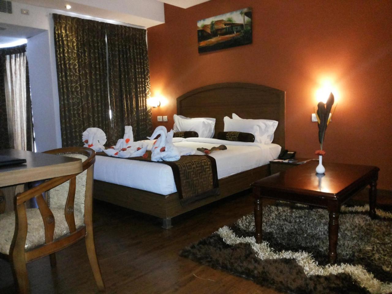 Hotel Milestonnez Sriperumbudur Esterno foto